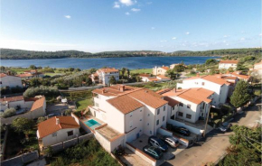 Gorgeous Home In Pomer